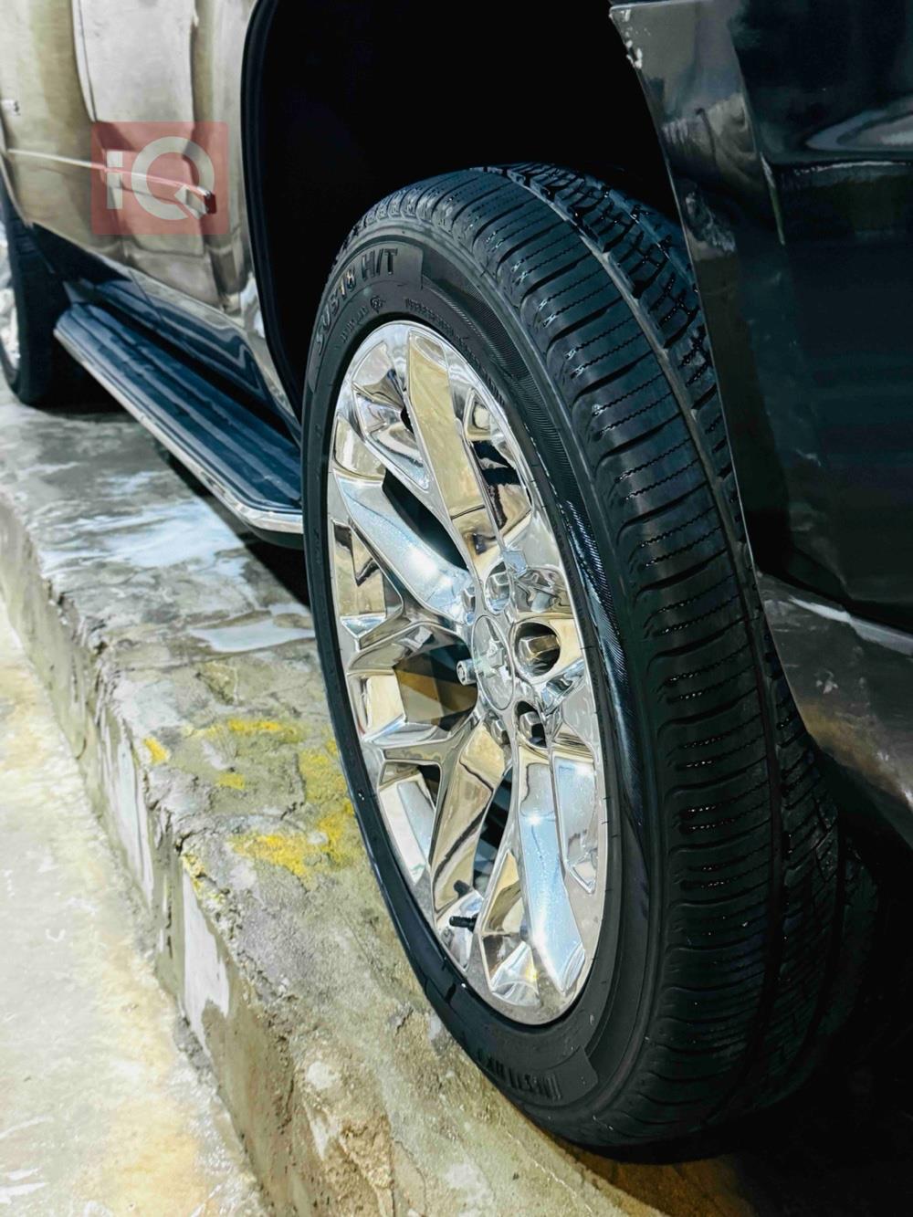 Chevrolet Tahoe